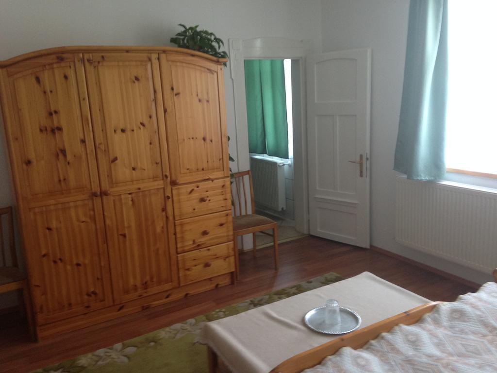Koelcsey Kuria Vendeghaz Hotell Szatmárcseke Exteriör bild